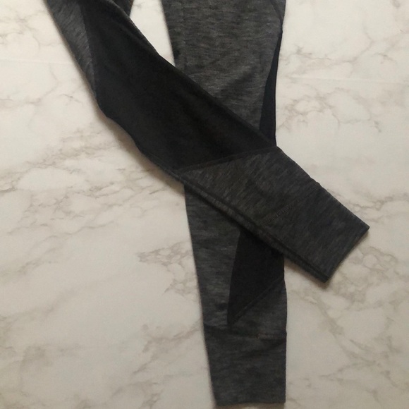 Athleta Relay Tight 2.0 - Picture 7 of 14